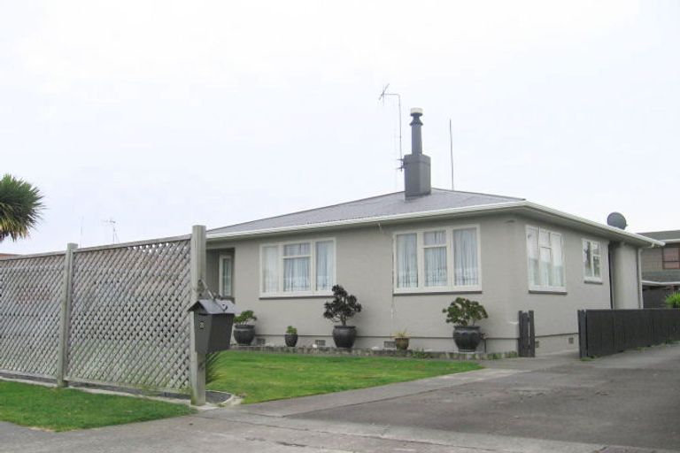 Photo of property in 3 Chester Street, Taradale, Napier, 4112