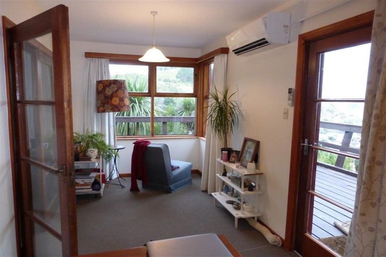 Photo of property in 89 Jacksons Road, Lyttelton, 8082