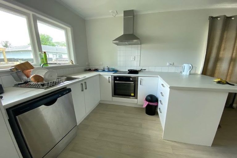 Photo of property in 1/16 Sheehan Avenue, Papakura, 2110