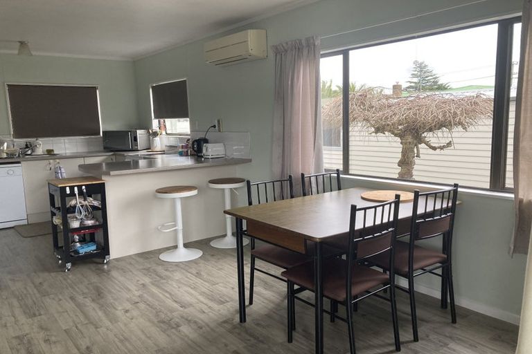 Photo of property in 12a Braid Road, St Andrews, Hamilton, 3200