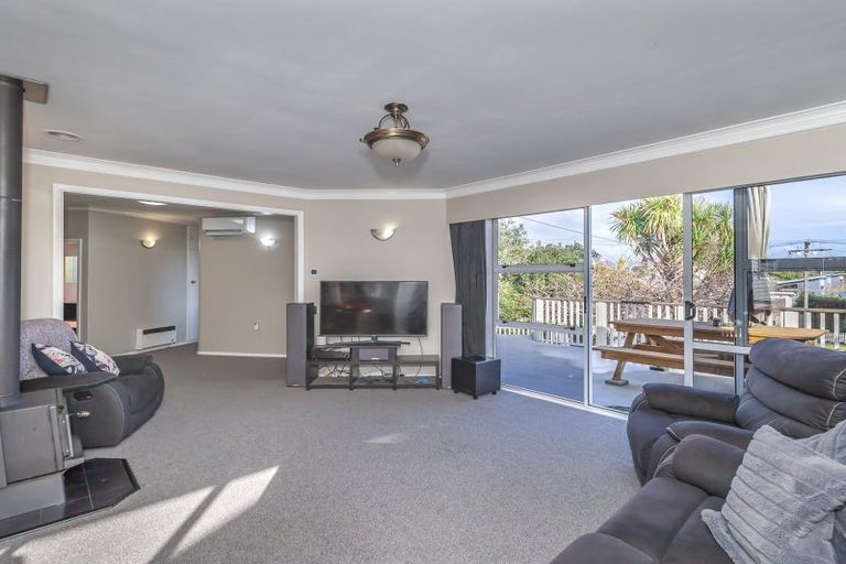 Photo of property in 7 Highbury Drive, Levin, 5510