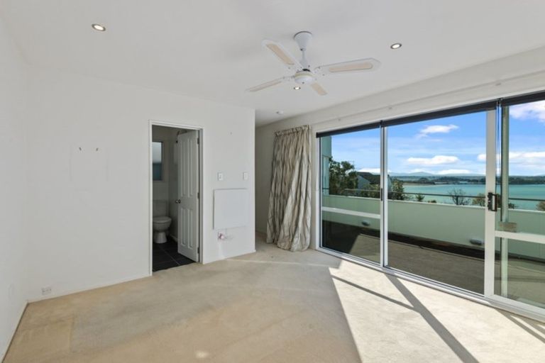 Photo of property in 34 Mount Pleasant Road, Mount Pleasant, Christchurch, 8081