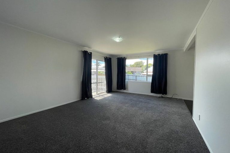 Photo of property in 10 Limond Street, Randwick Park, Auckland, 2105