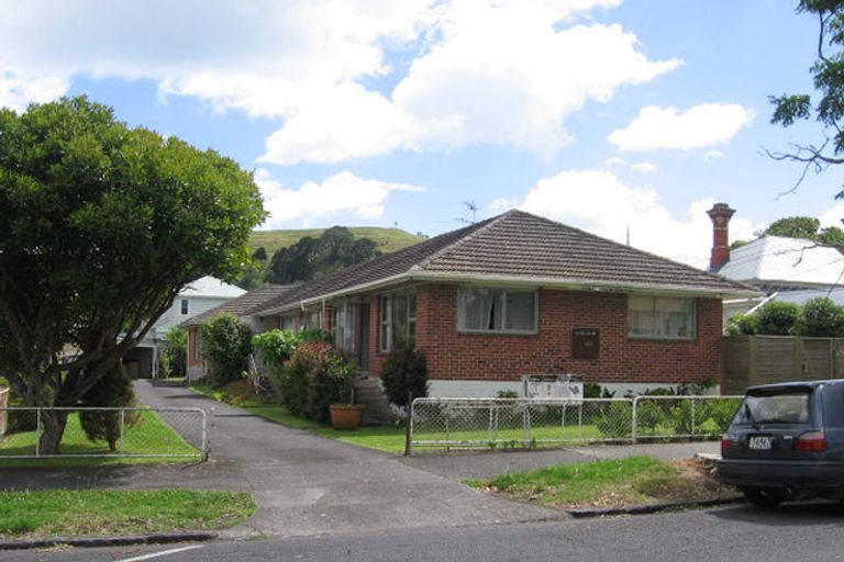 Photo of property in 2/7 Grange Road, Mount Eden, Auckland, 1024