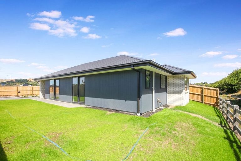 Photo of property in 12 Pitcaithly Street, Halswell, Christchurch, 8025