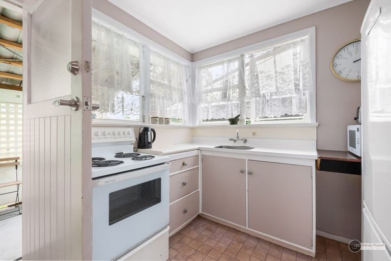 Photo of property in 2/95 Clouston Park Road, Clouston Park, Upper Hutt, 5018