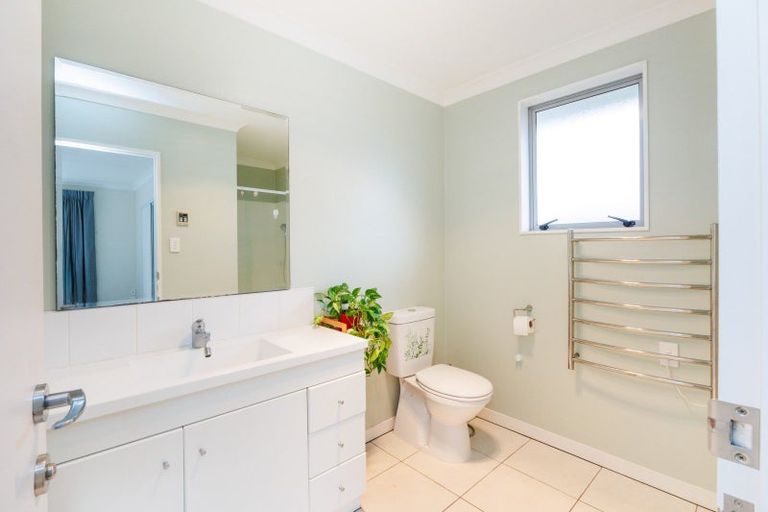 Photo of property in 651a Featherston Street, Roslyn, Palmerston North, 4414