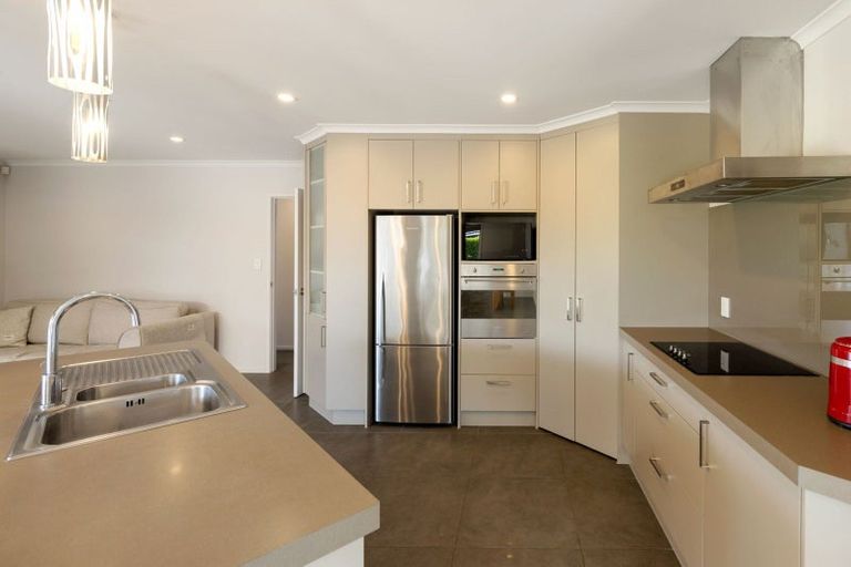 Photo of property in 26 Whitney Place, Rototuna North, Hamilton, 3210