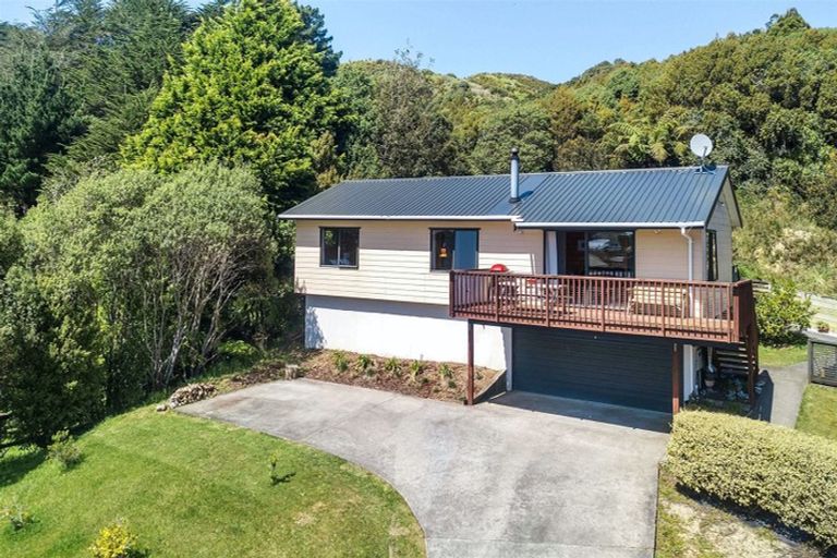 Photo of property in 18c Rose Street, Ranui, Porirua, 5024