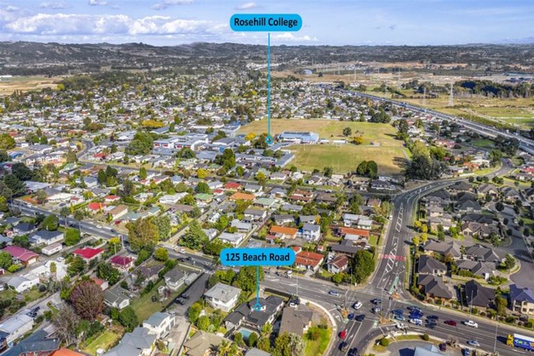 Photo of property in 125 Beach Road, Pahurehure, Papakura, 2113