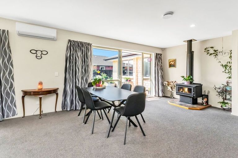 Photo of property in 1 Greenan Place, Doyleston, 7683