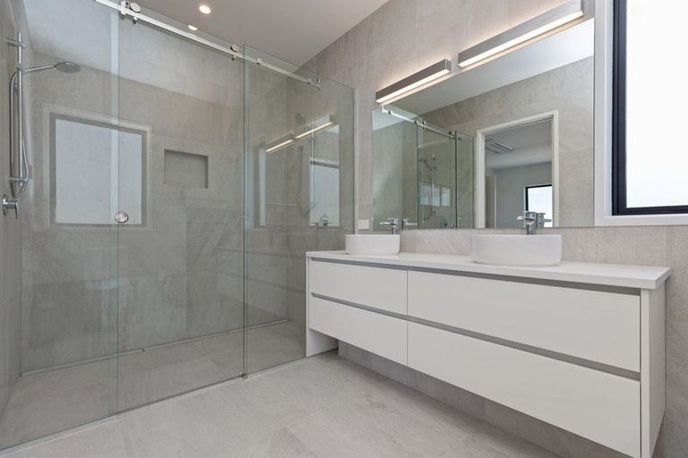 Photo of property in 10 Winspear Place, Omokoroa, 3114