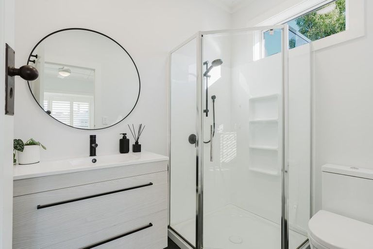 Photo of property in 42 Naylor Street, Hamilton East, Hamilton, 3216