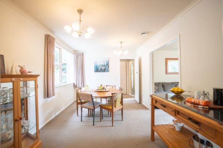 Photo of property in 14 Antrim Place, Hokowhitu, Palmerston North, 4410