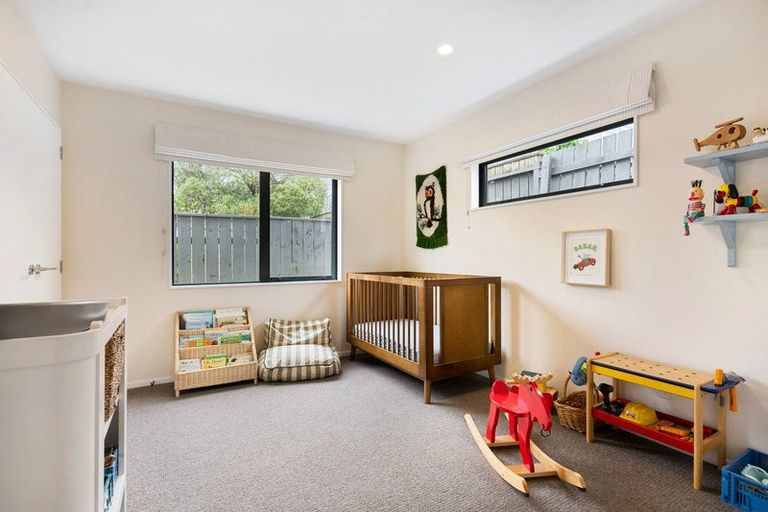 Photo of property in 6a Rudyard Crescent, Johnsonville, Wellington, 6037