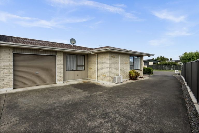 Photo of property in 1/5 Somerset Place, Taradale, Napier, 4112