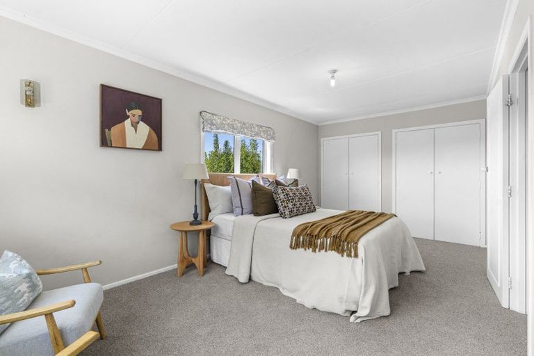 Photo of property in 76a Mangorei Road, Strandon, New Plymouth, 4312