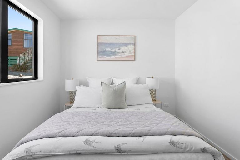 Photo of property in 6/11 Stottholm Road, Titirangi, Auckland, 0604