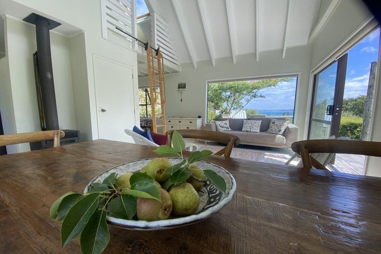 Photo of property in 3 Hall Head Road, Kawau Island, 0920