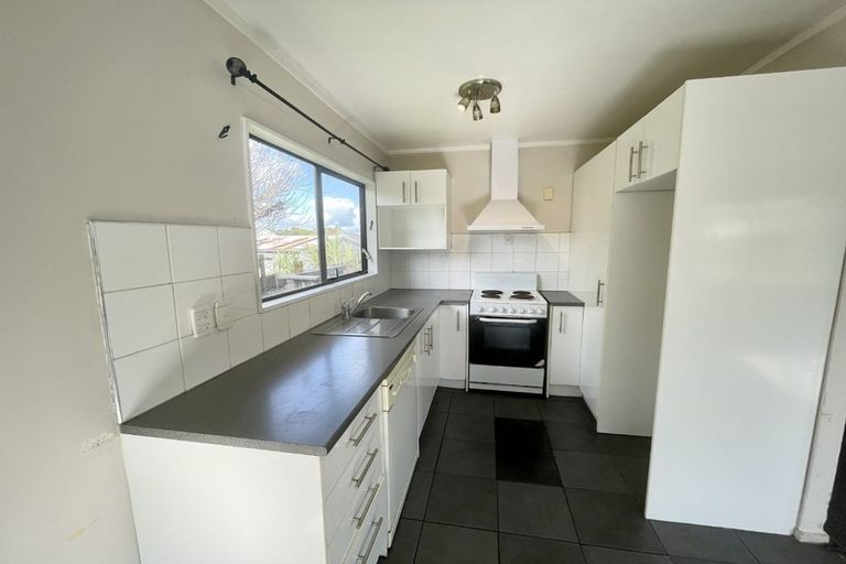 Photo of property in 2/8 Ross Avenue, Otara, Auckland, 2023