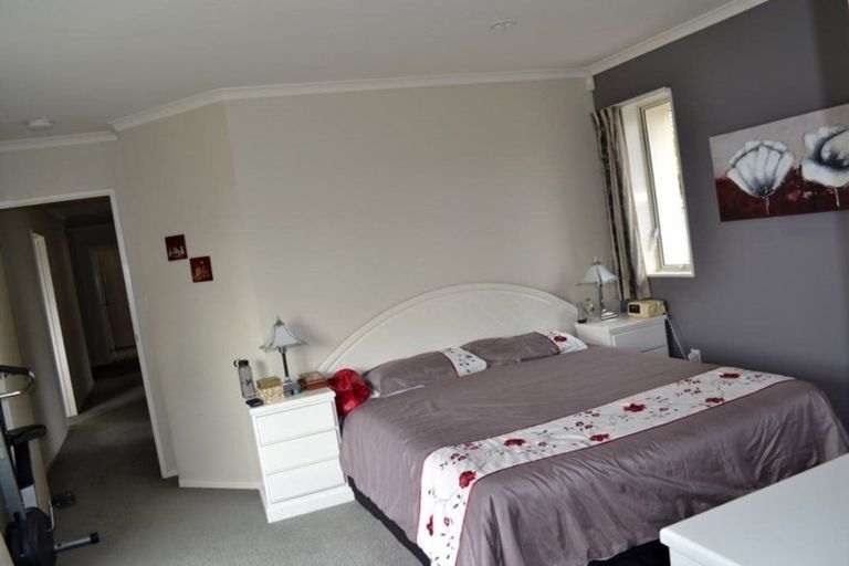 Photo of property in 8 Belcoo Crescent, East Tamaki, Auckland, 2013