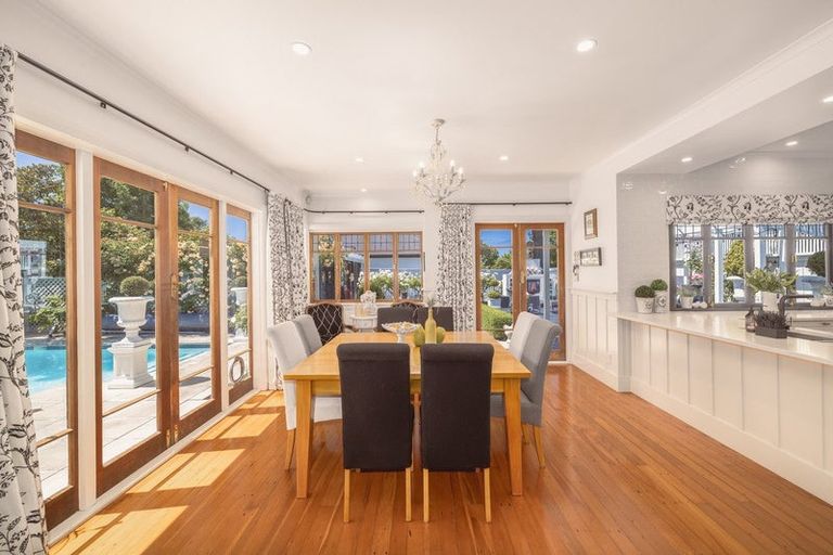 Photo of property in 392 Papanui Road, Strowan, Christchurch, 8052