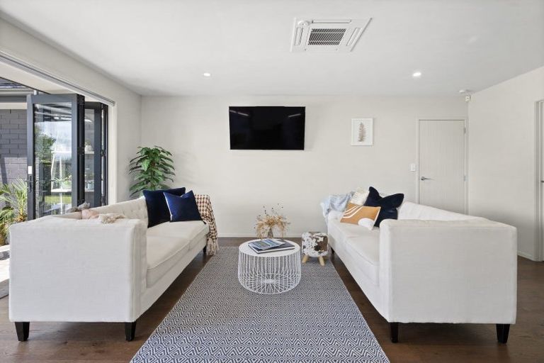 Photo of property in 60 Seventh View Avenue, Beachlands, Auckland, 2018