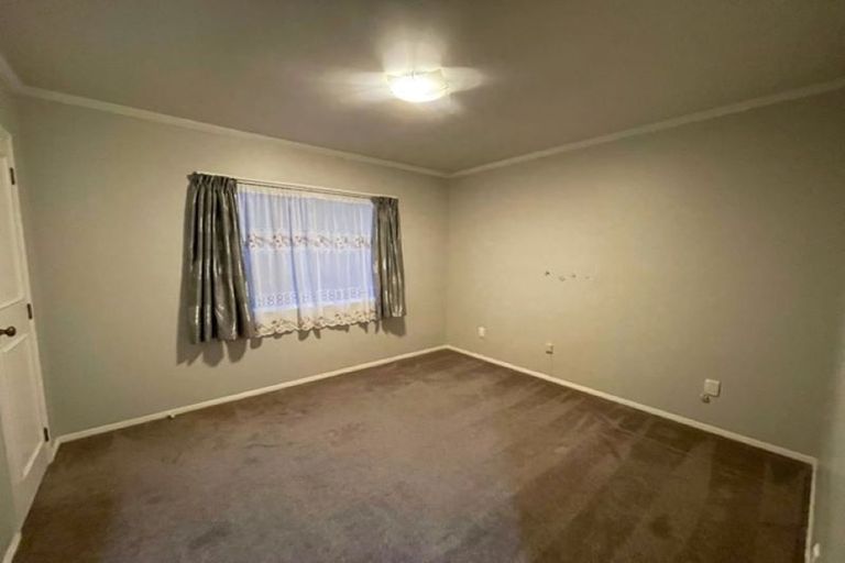 Photo of property in 1/5 Northumberland Avenue, Hauraki, Auckland, 0622