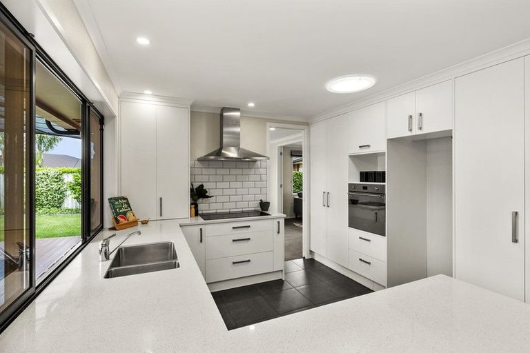 Photo of property in 5 Mosslea Court, Rototuna North, Hamilton, 3210