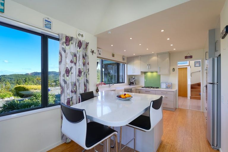 Photo of property in 102 Tokongawa Drive, Kaiteriteri, Motueka, 7197