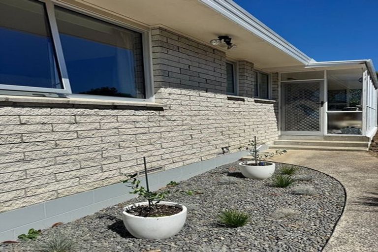 Photo of property in 2/42 Matua Road, Matua, Tauranga, 3110