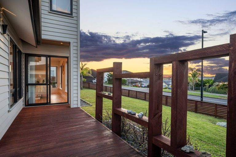 Photo of property in 5 Kingfisher Road, Silverdale, 0932