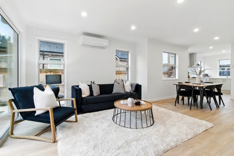 Photo of property in 14 Bentley Lane, Leamington, Cambridge, 3432