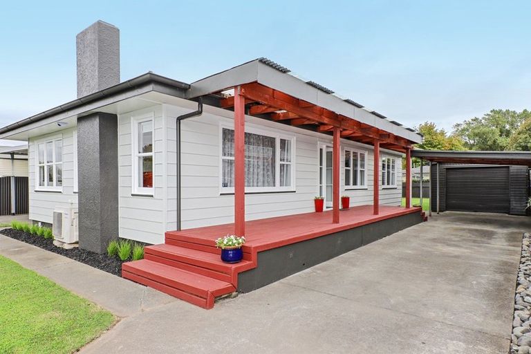 Photo of property in 75 Dover Road, Flaxmere, Hastings, 4120