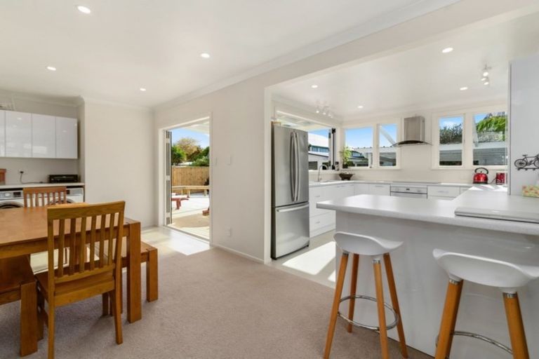 Photo of property in 7 Konene Street, Utuhina, Rotorua, 3015