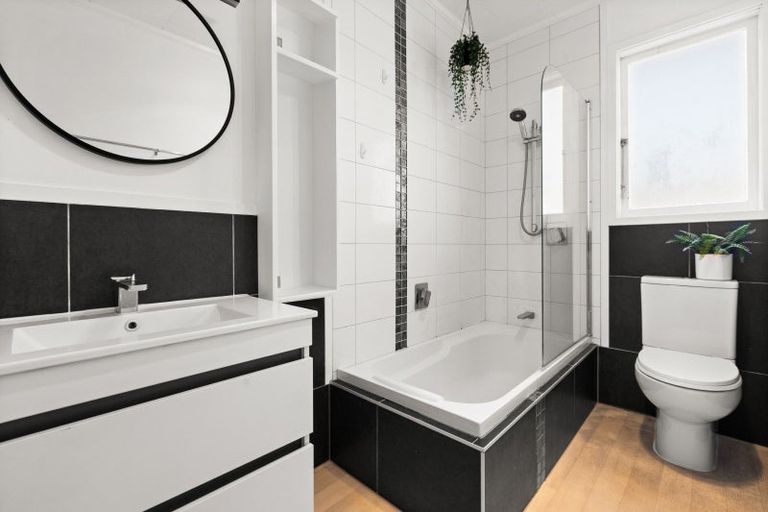 Photo of property in 424 Southland Place, Raureka, Hastings, 4120