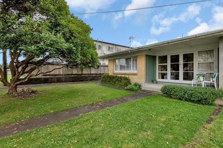 Photo of property in 4a Davies Street, Regent, Whangarei, 0112