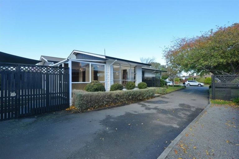 Photo of property in 18 Saffron Street, Bryndwr, Christchurch, 8053