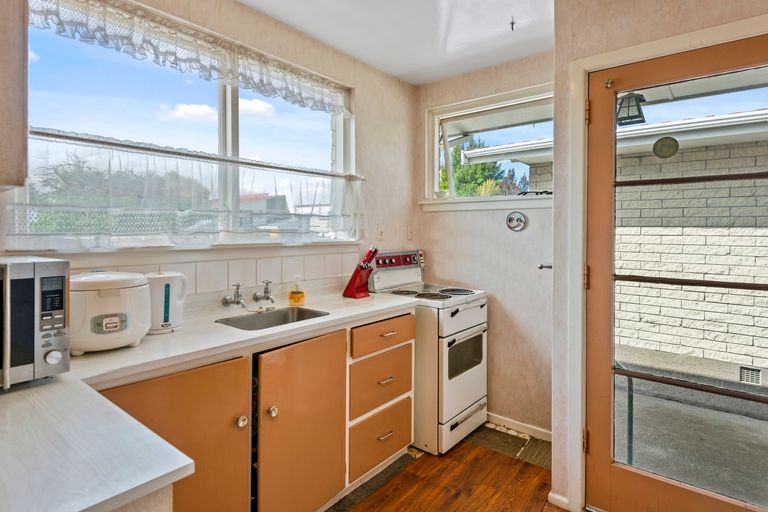 Photo of property in 3/9 Burdale Street, Riccarton, Christchurch, 8011