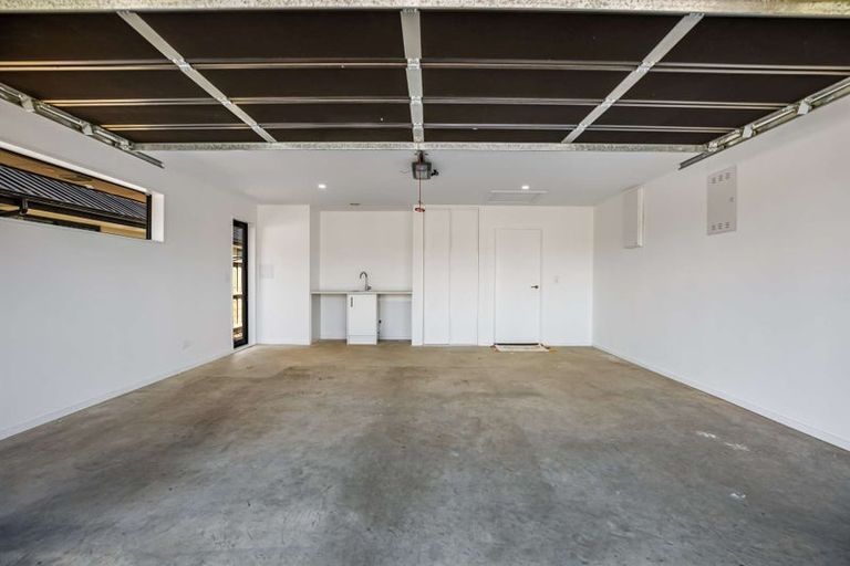 Photo of property in 15 Kirirua Avenue, Halswell, Christchurch, 8025