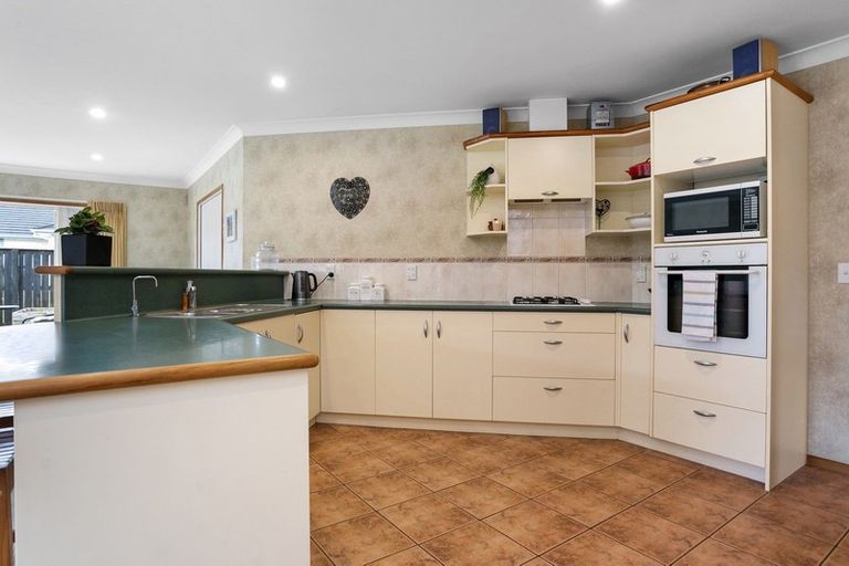 Photo of property in 11 Lucombe Place, Cambridge, 3434