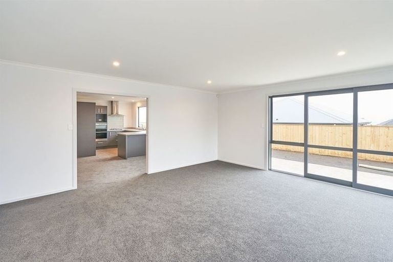 Photo of property in 13 Varsity Heights, Fitzherbert, Palmerston North, 4410