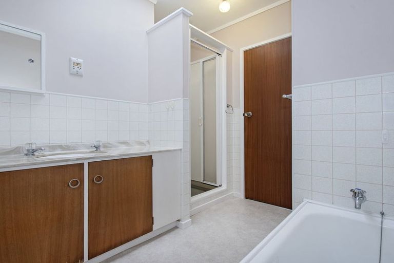 Photo of property in 16 Elizabeth Street, Kensington, Whangarei, 0112