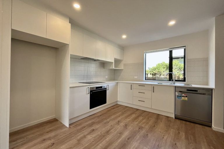 Photo of property in 7/107 Smith Street, Woolston, 8062