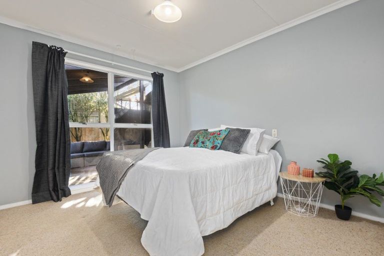 Photo of property in 17 Wyndham Street, Awapuni, Palmerston North, 4412