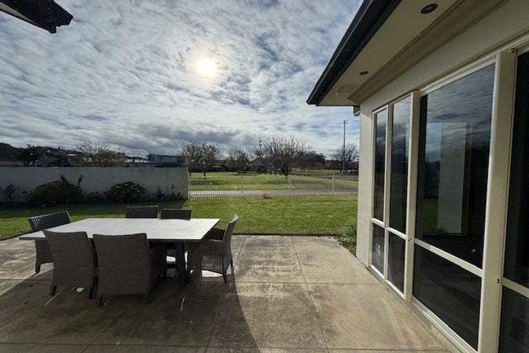 Photo of property in 54 Merlot Drive, Greenmeadows, Napier, 4112