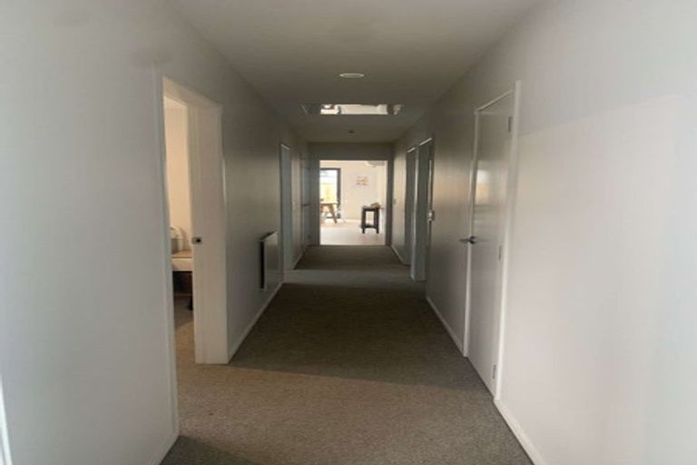 Photo of property in 15 Friesian Close, Jacks Point, 9371