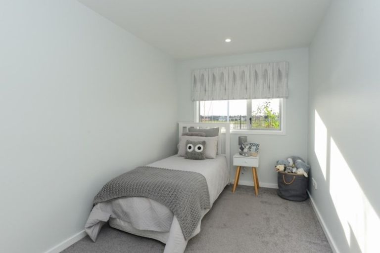 Photo of property in 33 Aparima Place, Awatoto, Napier, 4110