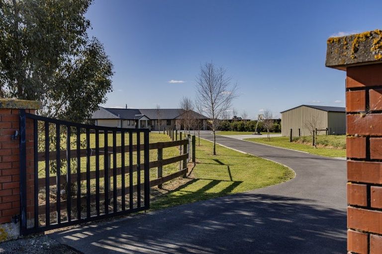 Photo of property in 48 Tupelo Place, Swannanoa, Rangiora, 7476