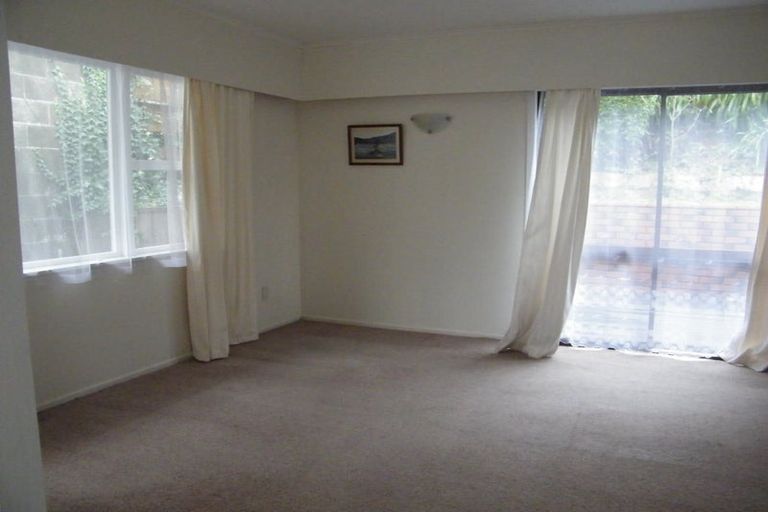 Photo of property in 4 Epsom Way, Karori, Wellington, 6012